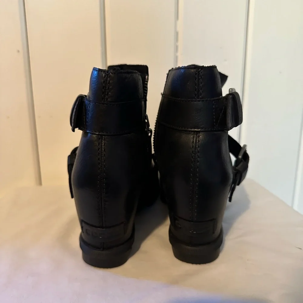 Sorel joan arctic